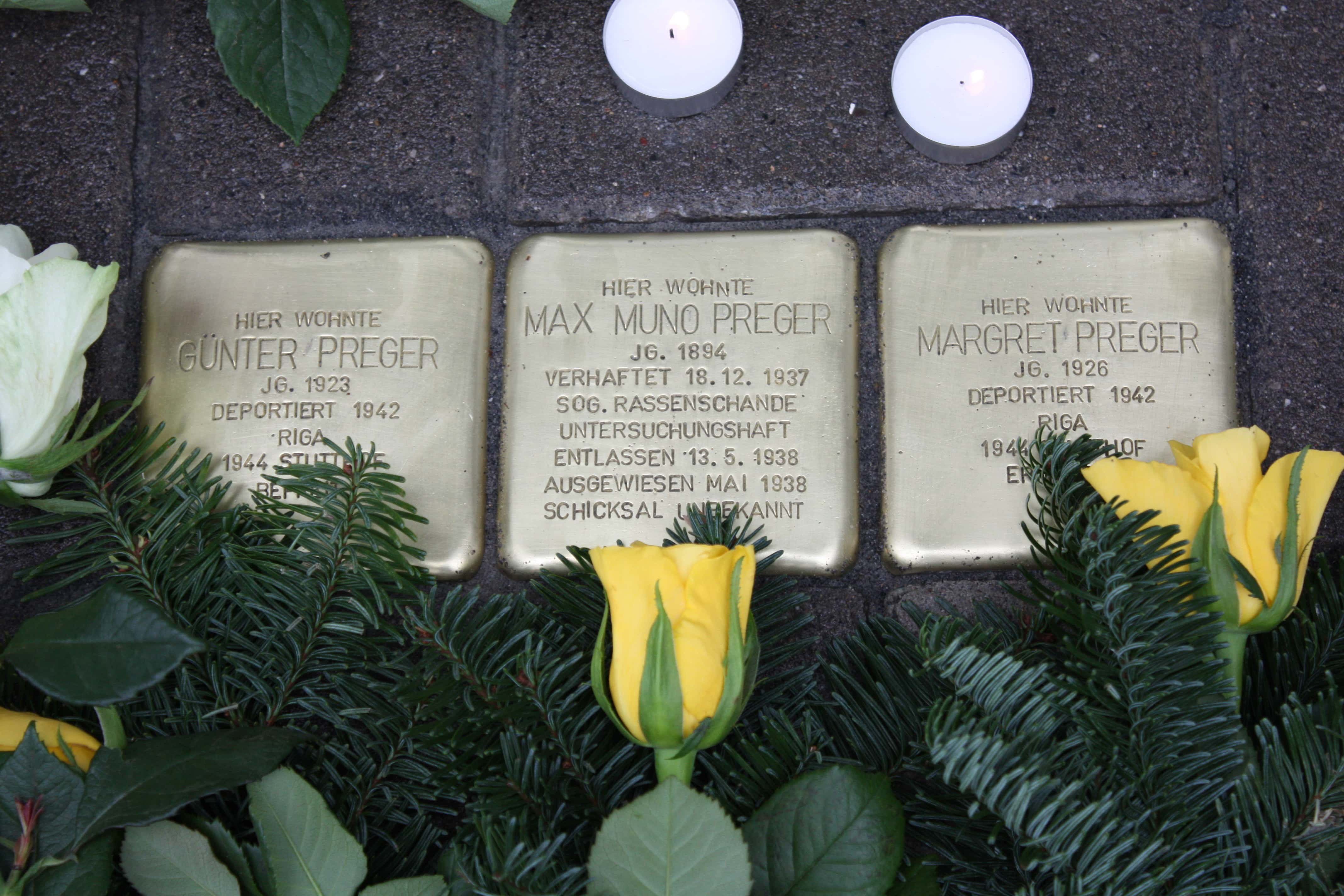 Stolpersteine für die jüdische Familie Preger an der Dorstener Straße.