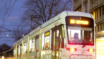 Bild einer Straßenbahn der Bogestra aus Bochum