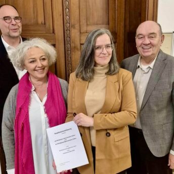 Koalitionsvertrag Bochum-Nord 2025 (SPD und CDU): v.l.n.r. Andreas Konze, Snezana Curuvija, Dr. Katja Schröder, Roland Mitschke