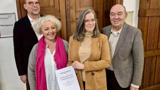 Koalitionsvertrag Bochum-Nord 2025 (SPD und CDU): v.l.n.r. Andreas Konze, Snezana Curuvija, Dr. Katja Schröder, Roland Mitschke