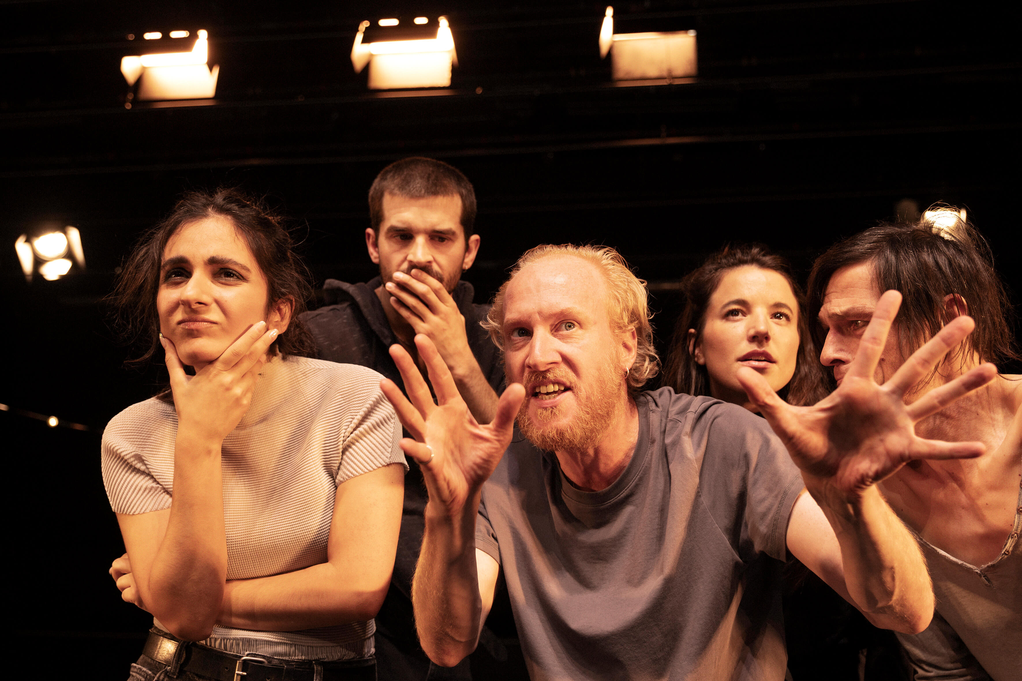 RCE: Danai Chatzipetrou, William Cooper, Konstantin B&uuml;hler, Mona Vojacek Koper, Oliver M&ouml;ller (v. li.)